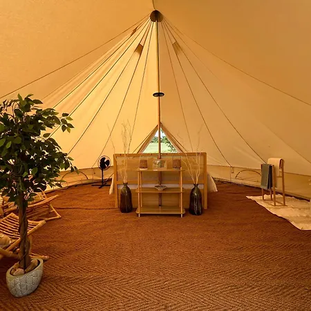 Tente de luxe Tipi Au Murmure Du Champs Montclus (Gard)